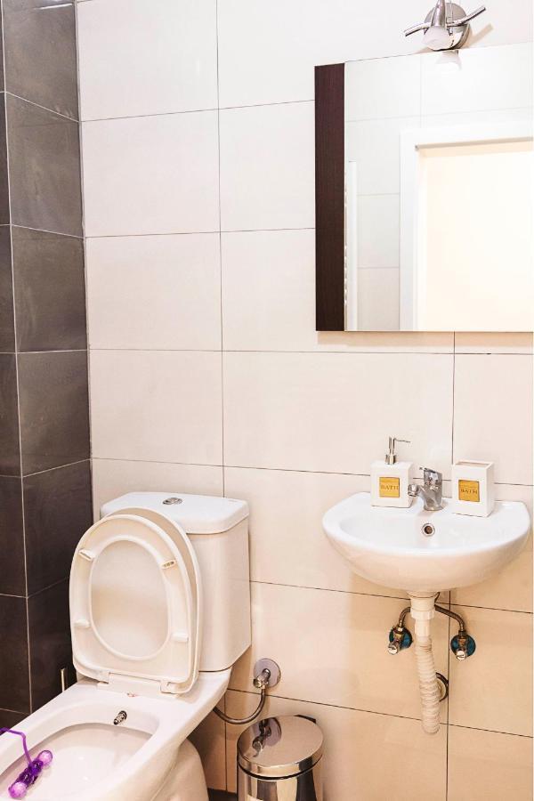 Lina - Prn, Tower Prishtina Apartment Prishtine Bagian luar foto